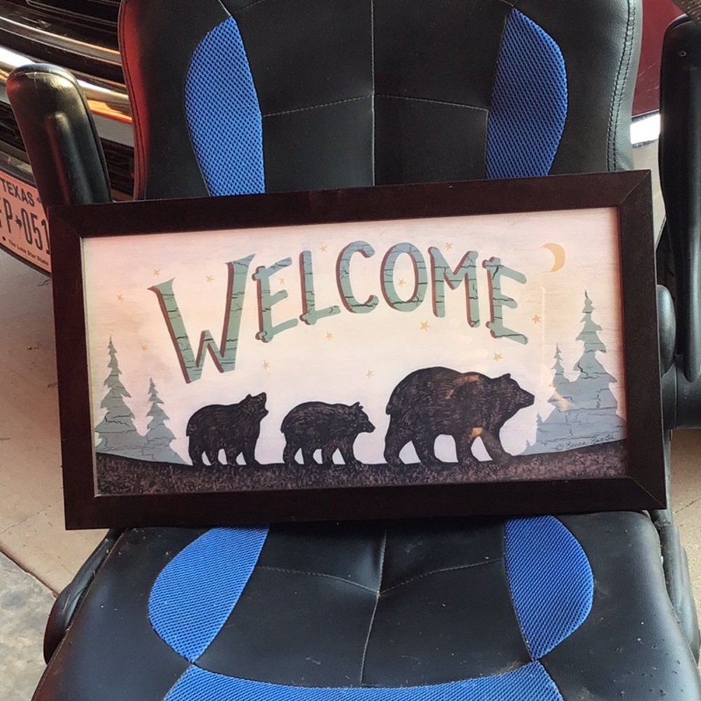 WELCOME WALL DECOR